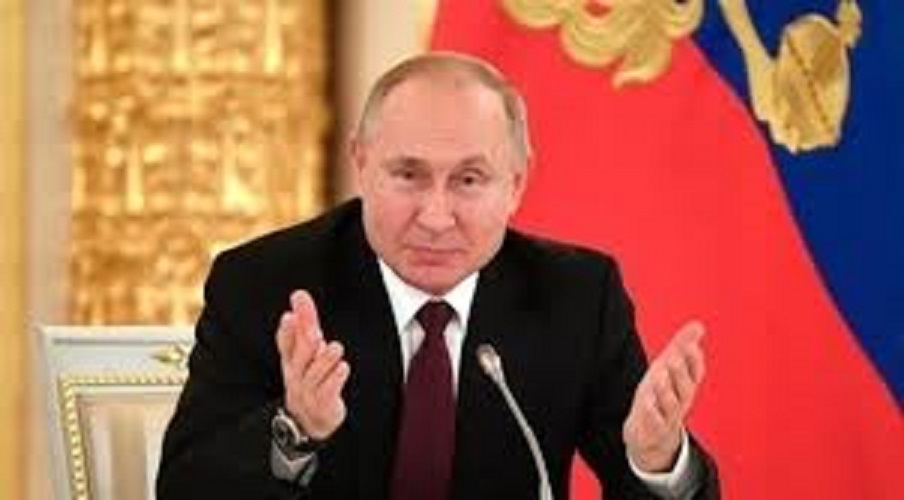 بوتين يوقع قانونا يسمح بالحصول على الجنسية الروسية بشروط ميسّرة