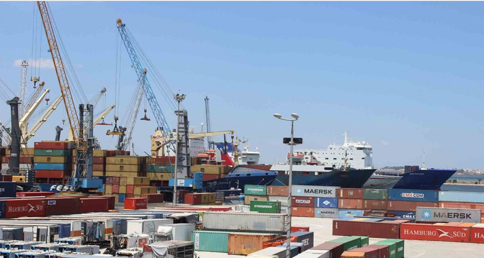 ميناء رادس يكلف الدولة خسائر بألف مليار سنويا..