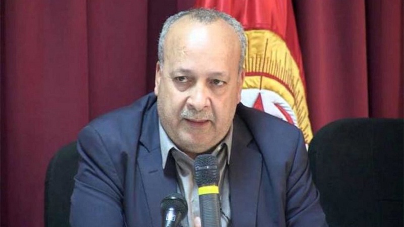 سامي الطاهري: الحكومة تحمّل التونسيين فشل خياراتها ولن نسكت عن سياسة “التفقير والتداين”