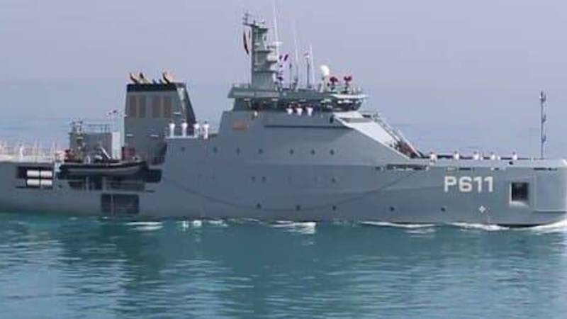 ضيف لم يتم الكشف عن اسمه في المناورات البحرية في تونس: ممثل عن البحرية الروسية يصل إلى Phoenix Express 2021