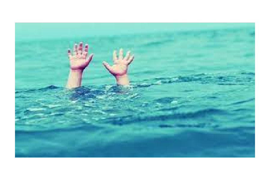 بنزرت: غرق ثلاثة أطفال من نفس العائلة بشاطئ الرمال