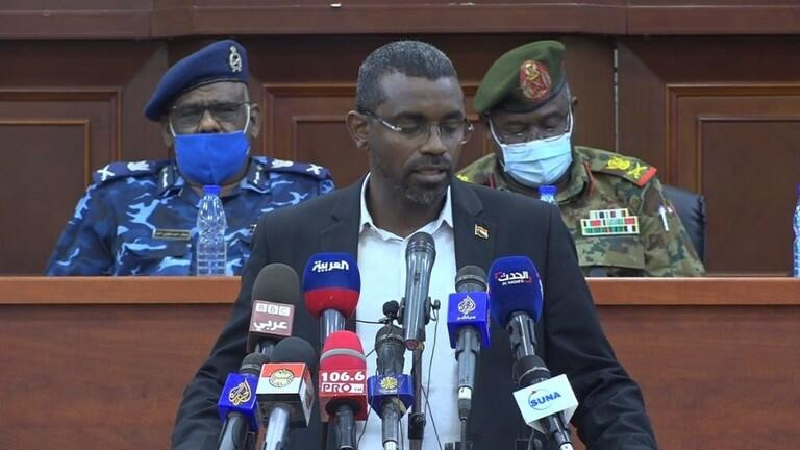 السودان: “نادي باريس” يشطب 14 مليار دولار من ديونه، واسترداد “215 تريليونا و450 مليار جنيه من الأموال المنهوبة”