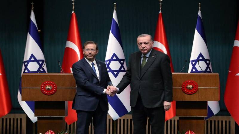 ديمقراطية تركيا والعدوان الإسرائيلي على غزة في كفة المصالح التركية…بقلم م. ميشيل كلاغاصي*