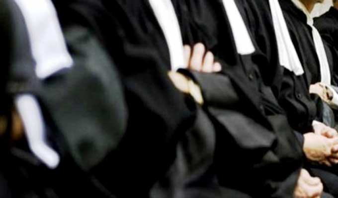 جربة: المحامون يحتجون للمطالبة بفتح المحكمة الابتدائية