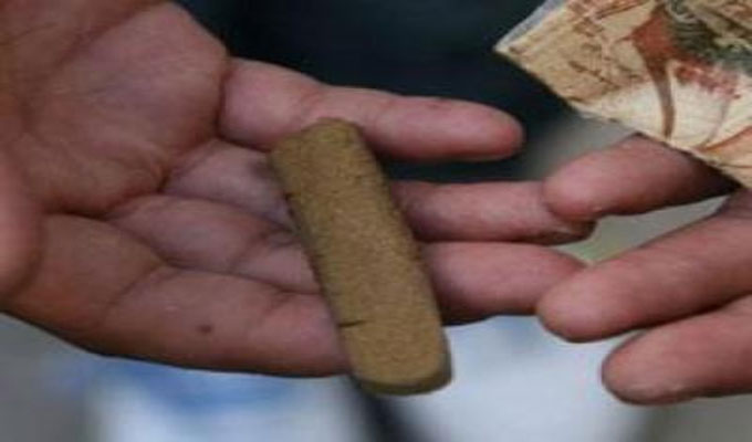 مدنين:  حجز 12 صفيحة من مخدر “الزطلة”