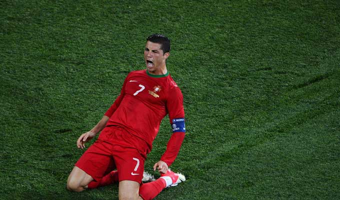 رونالدو لا يزال يكرس نفسه للبرتغال رغم الخروج من كأس العالم