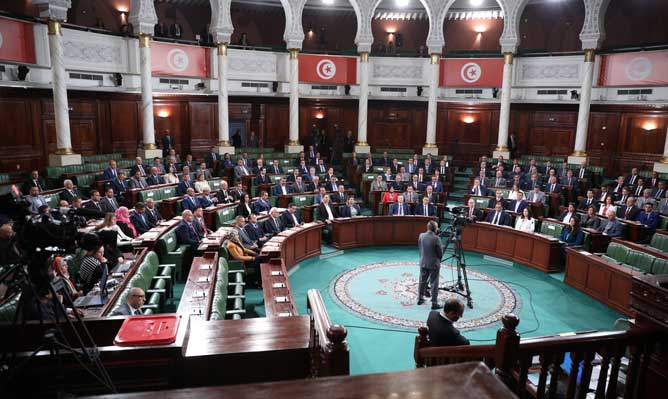 على خلفية عملية جربة، نواب البرلمان يطالبون بمراجعة التعيينات في وزارة الداخلية